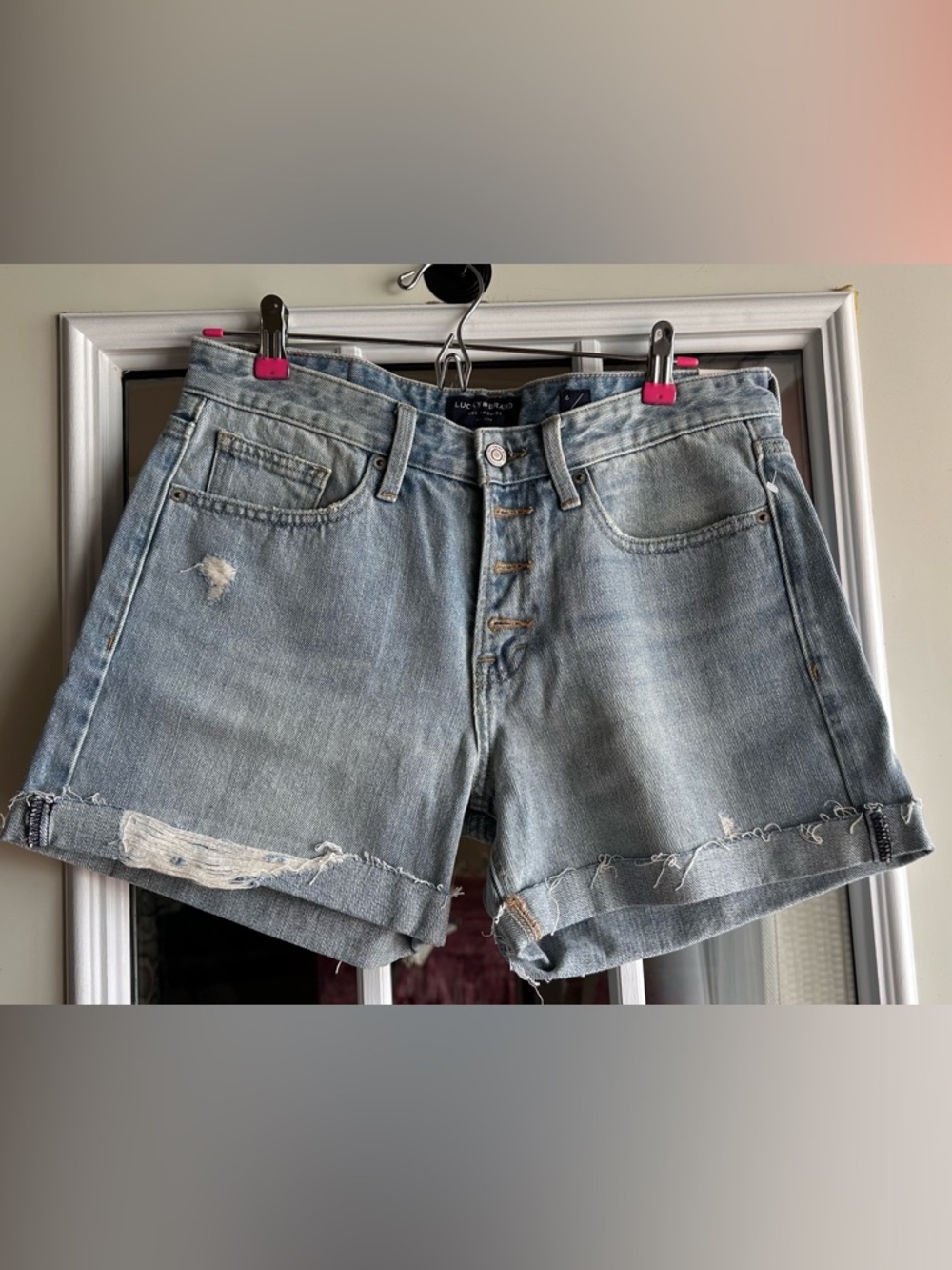 Lucky Brand Boyfriend Denim Shorts - Size 6/28 - Distressed High Rise - Picture 2 of 6